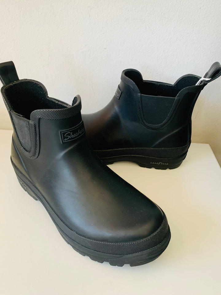 Skechers Good Year Rubber Ankle Boots Size 7