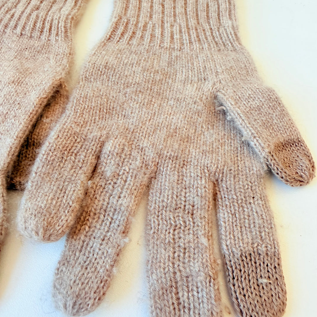 Nordstrom Cashmere / Recycled Cashmere Gloves in Oatmeal & Brown