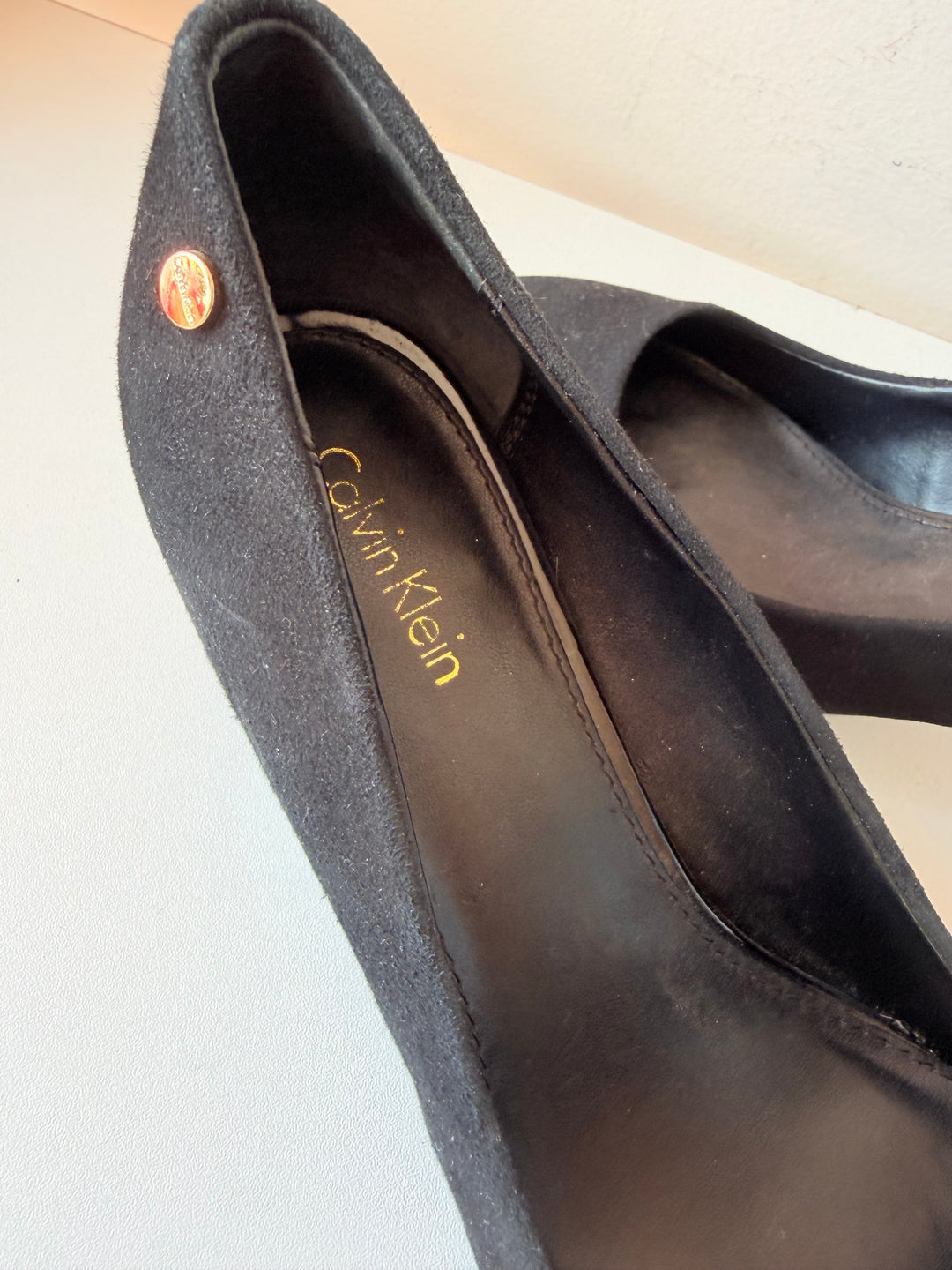 Calvin Klein Classic Kasey Black Suede Block Heel Pumps Size 7
