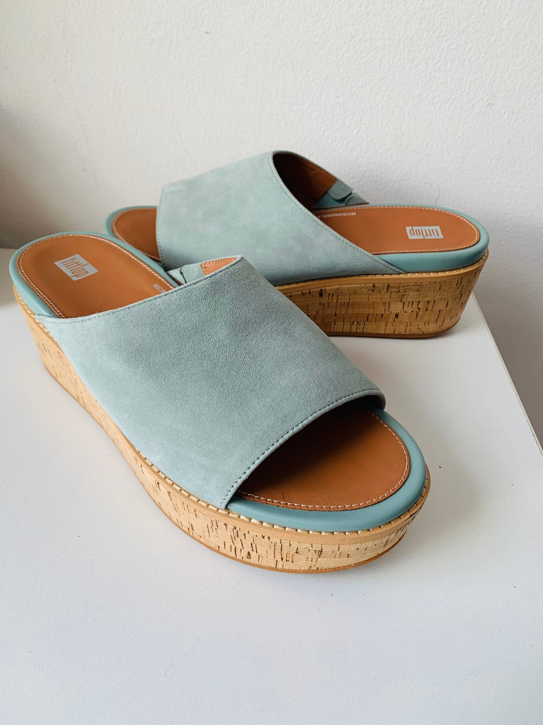 Fitflop Pale Blue Suede Platform Slide on Sandal Size 10