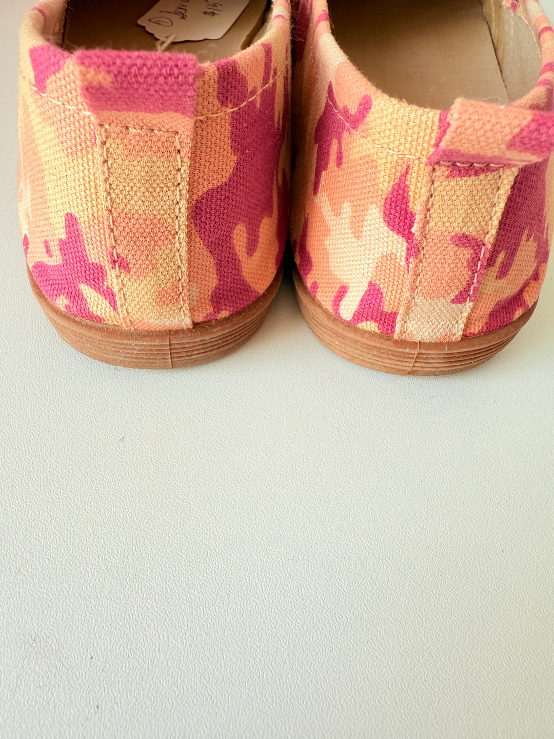 Serra PInk and Cream Slip on Shoes Size 9