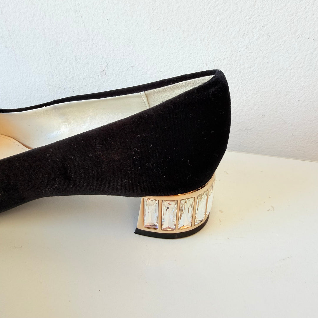 Anne Klein Haeyden Black Velvet Rhinestone Embelished Block Heel Pumps Size 6.5