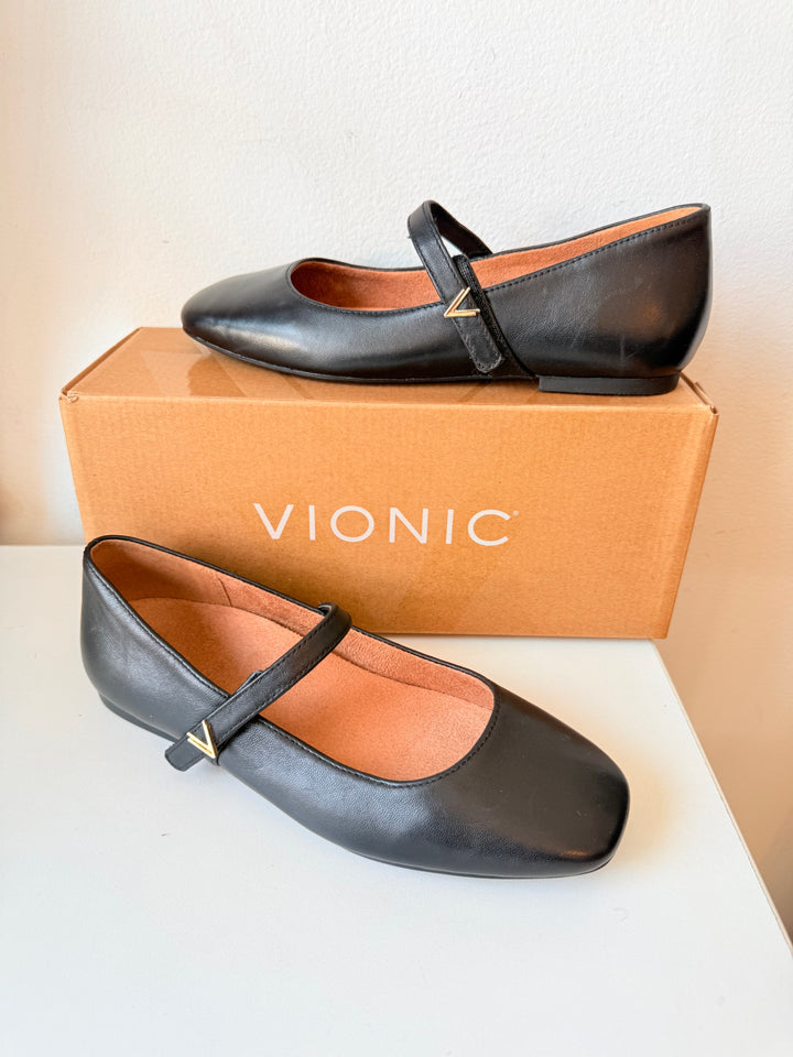 Vionic Almeda Black Leather Classic Mary Jane’s Size 6 NIB