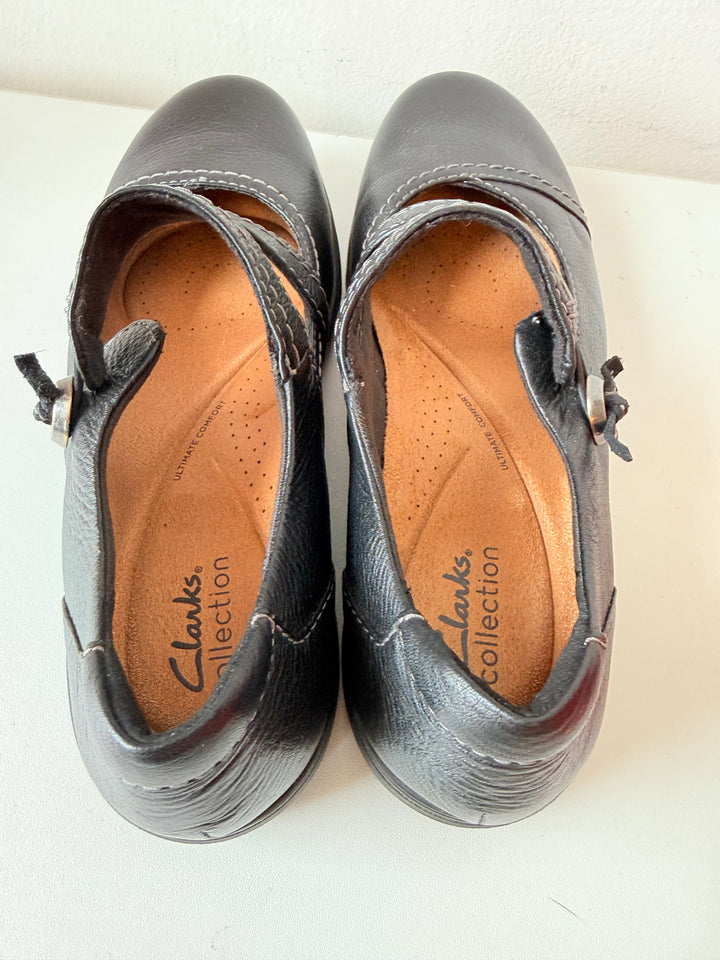 Clark’s Carleigh Mary Jane’s In Black Leather Size 10