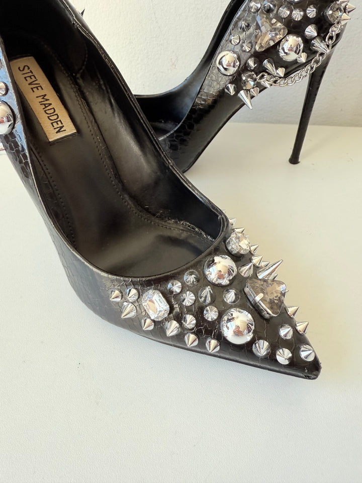 Steve Madden Veronicka Black Rhinestone Studded Pumps Size 8