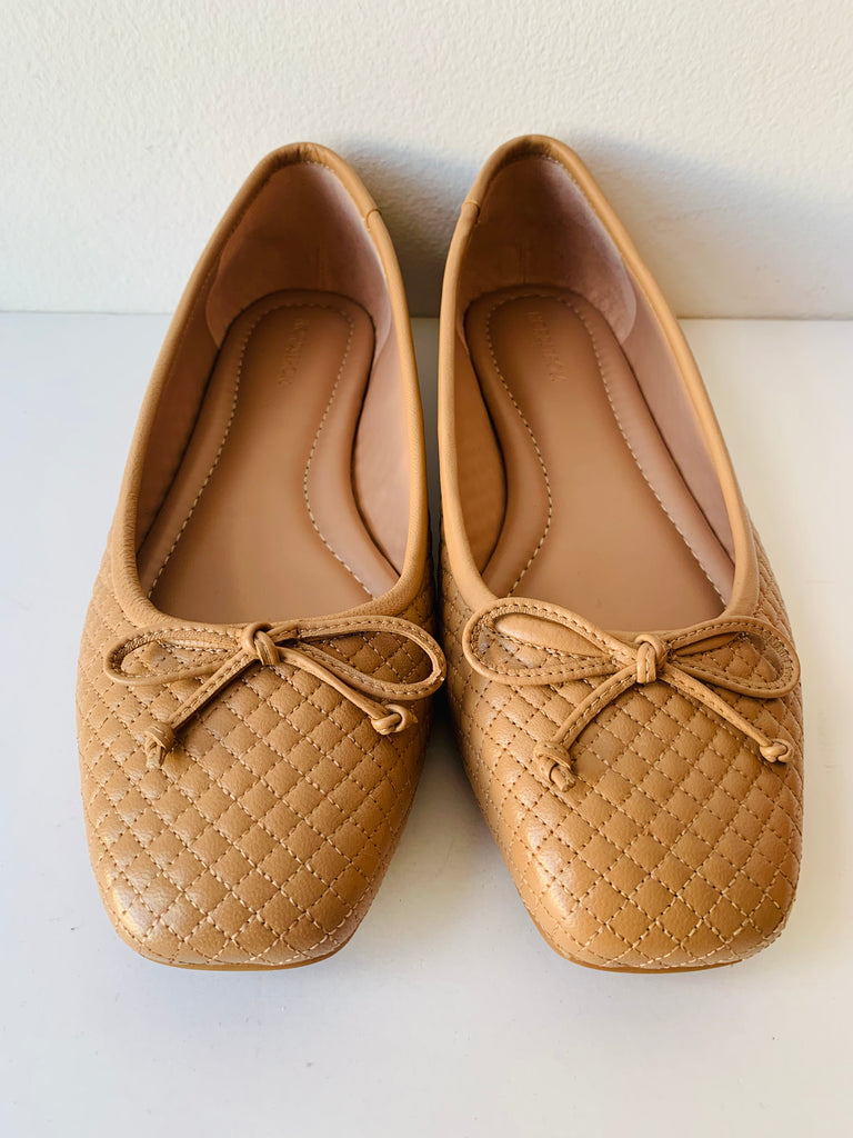 Born clearance flats nordstrom