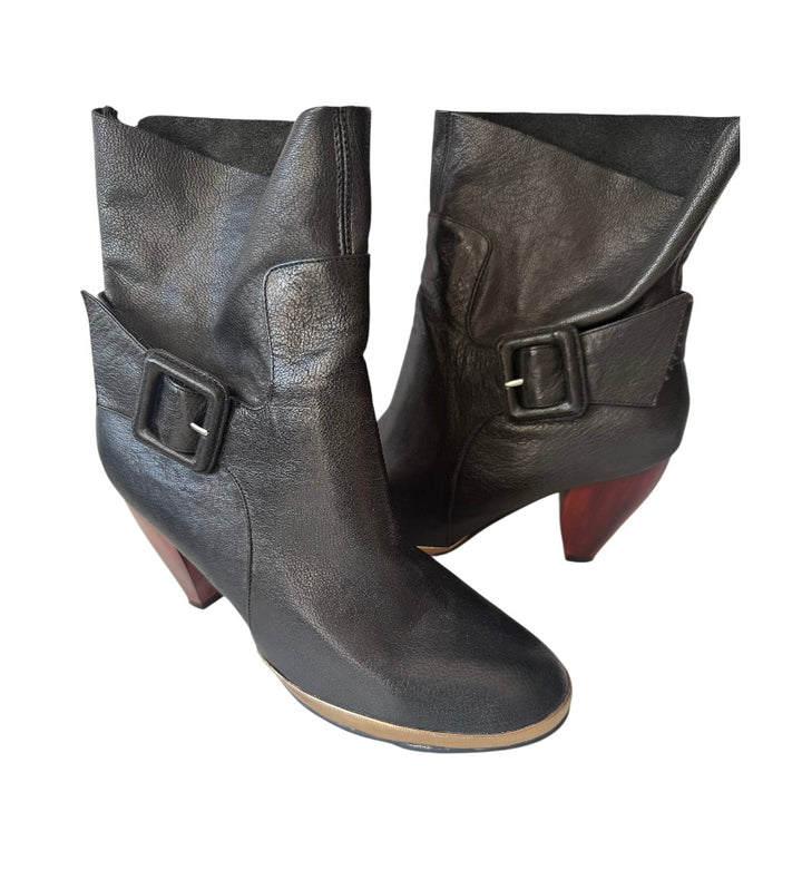 Faryl Robin Black Leather Ankle Boots With Wood Heels Size 9