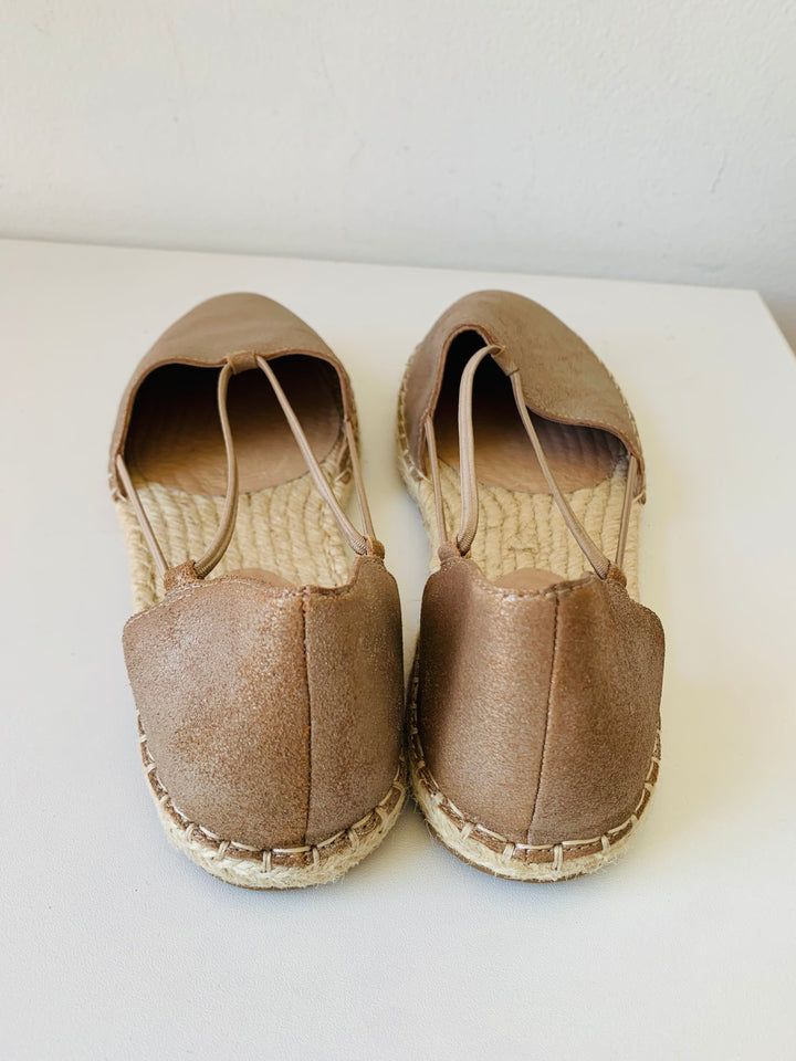 Eileen Fisher Gold Metallic Espadrilles Women’s Size 7.5