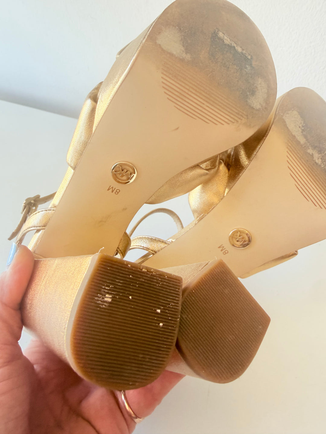 Michael Michael Kors Josie Gold Metallic Leather Knot Platform Open Toe Sandals Size 8