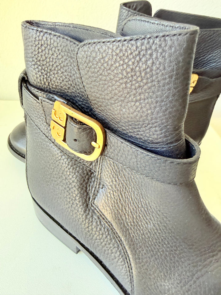 Tory Burch Black Tumbled Leather Brooke Gold Logo Boots Size 6