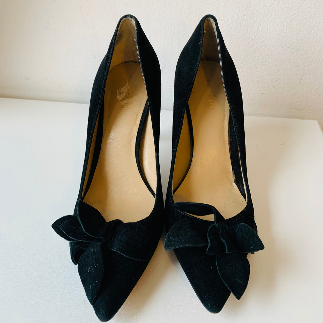 Ann Taylor Black Suede Pumps Size 8.5