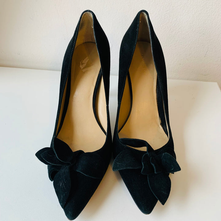 Ann Taylor Black Suede Pumps Size 8.5