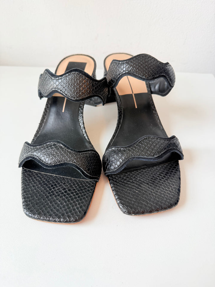 Dolce Vita Liva Black Wavy Strap Sandal Size 10