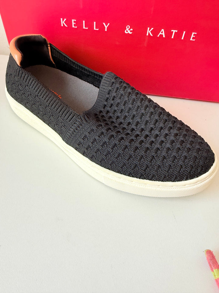 Kelly & Katie Kk-Estarr Black Slip On Shoes Size 7.5 Wide