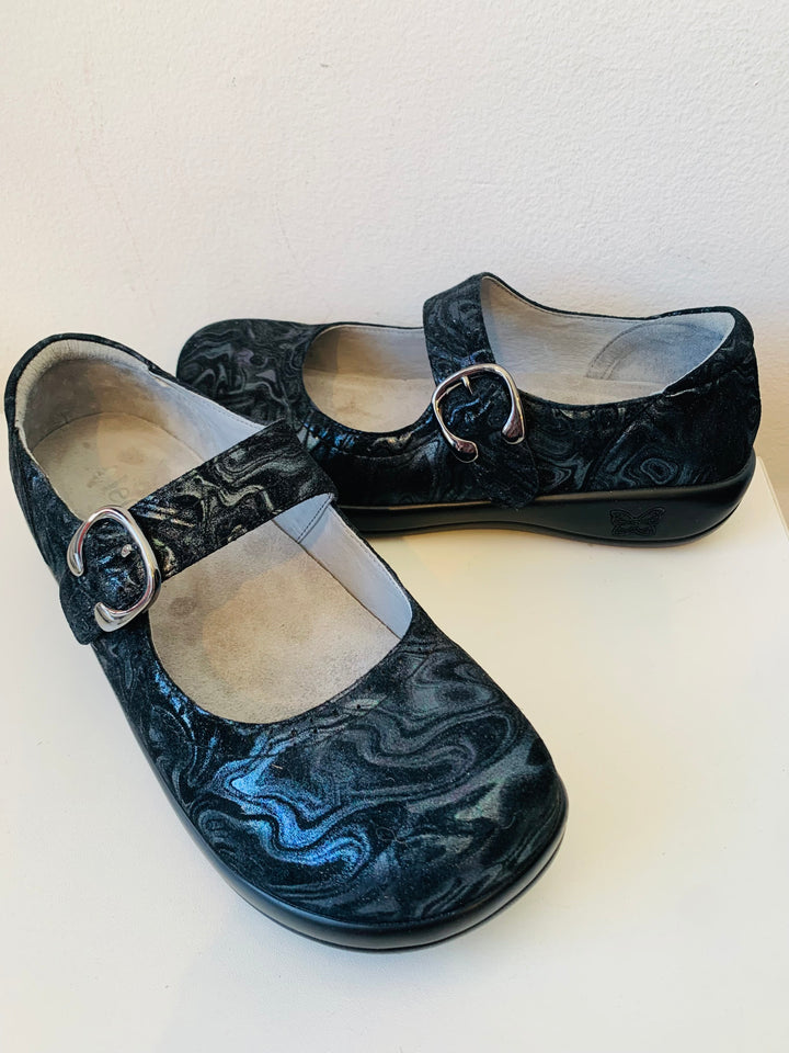 Allegria Black Leather Textured Mary Janes Size 39
