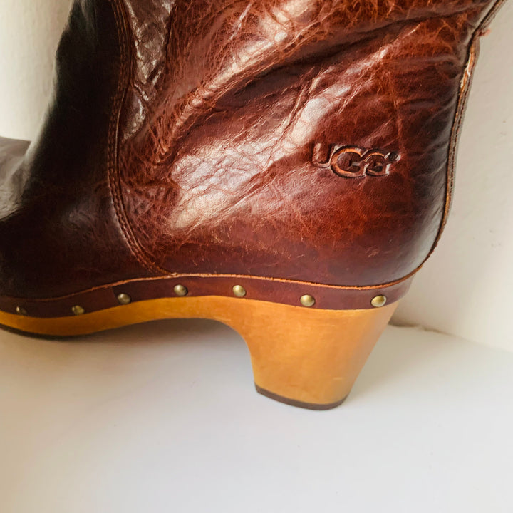 UGG Australia Lynnea Sheepskin Lined Brown Leather Boots Size 7