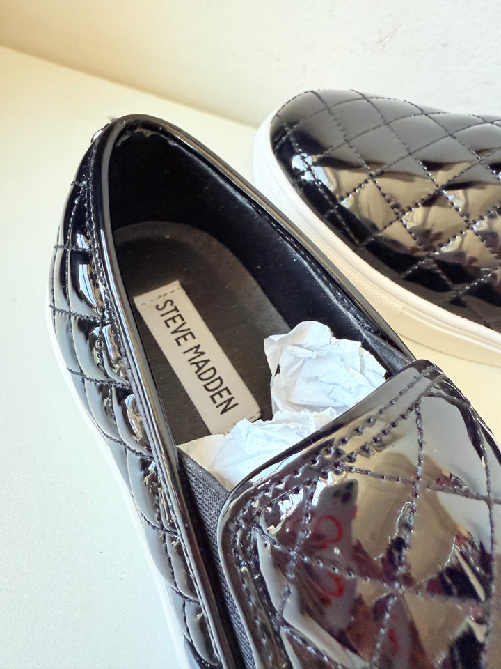 Steve Madden Black Patent Leather Slip On Flats Size 7.5 New In Box