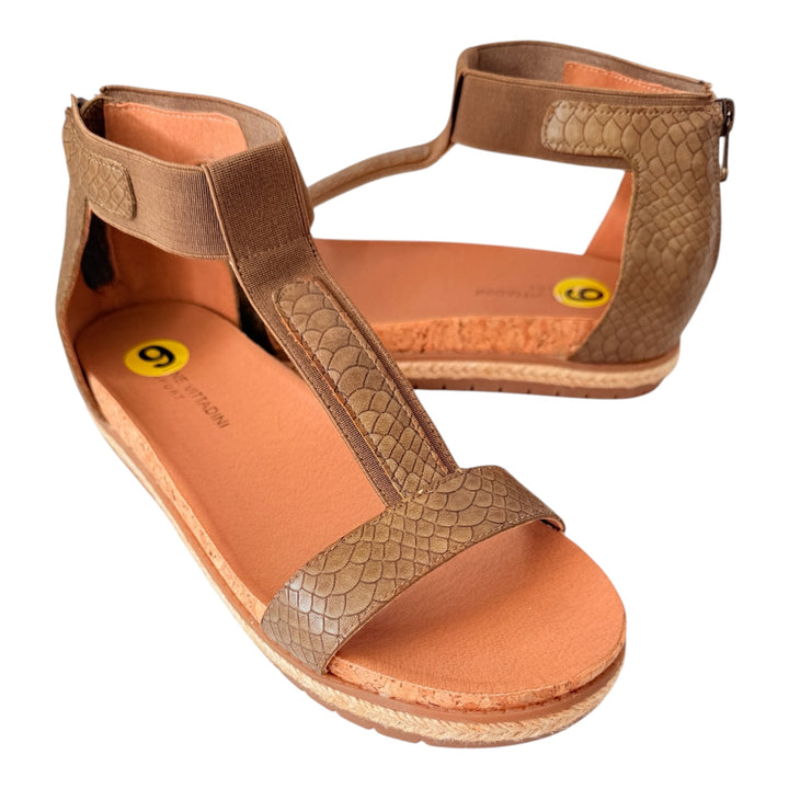 Adrianne Vitadini T Strap Green Brown Snakeskin Embossed  Sandals Size 9
