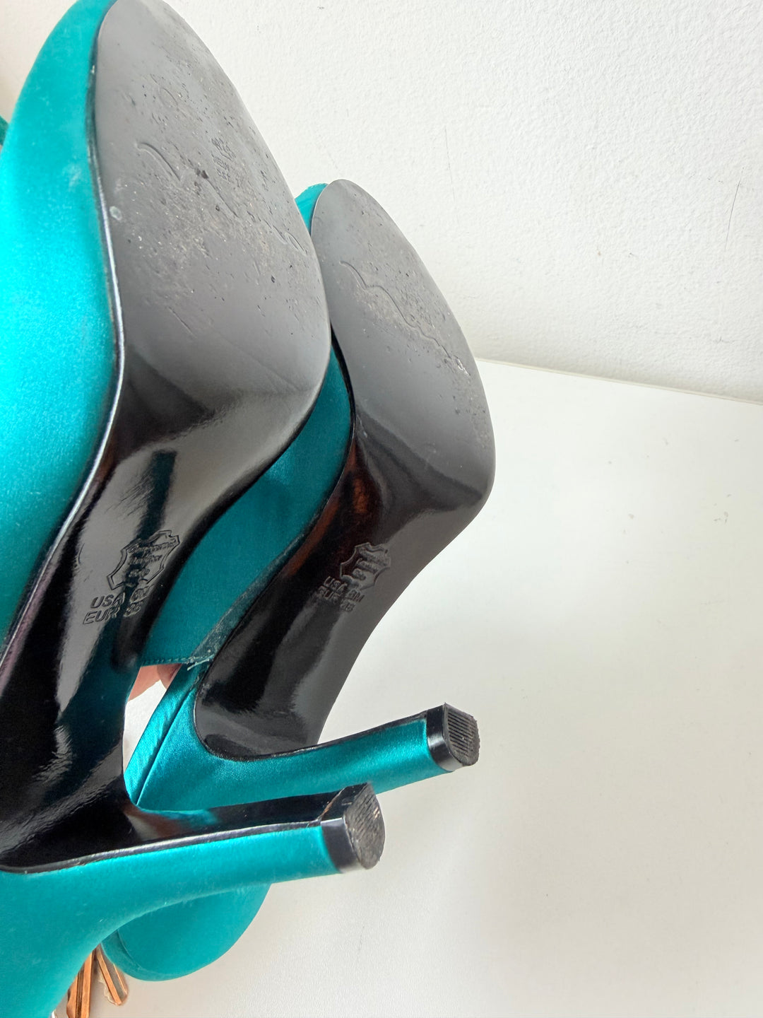 Nina Teal Blue Milika Satin Crystal Embellished Peep Toe Heeled Slingbacks Size 8