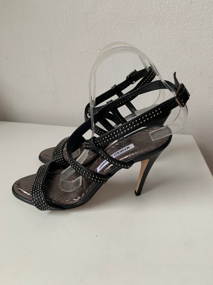 Manolo Blahnik Black Leather Strappy Studded Sandals Size 40