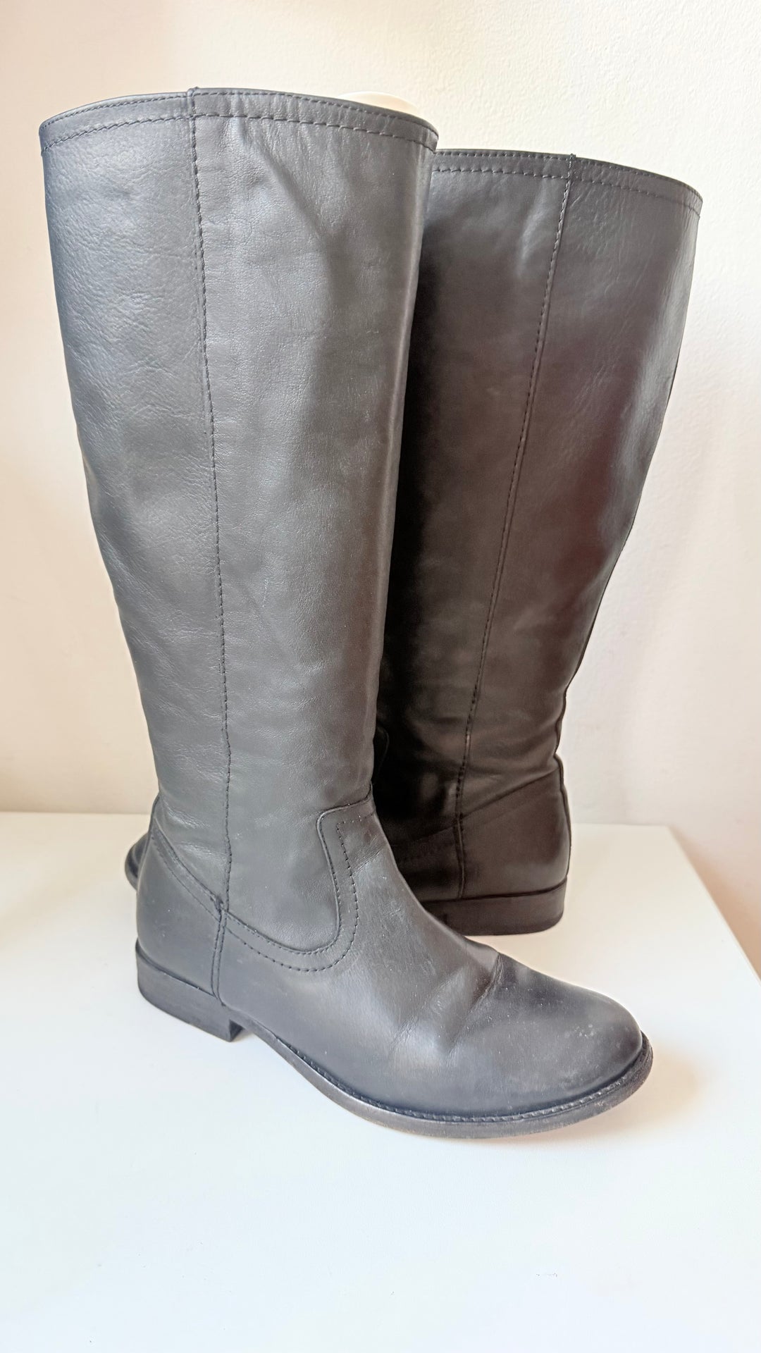 Frye Paige Tall Black Leather Riding Boots Size 6