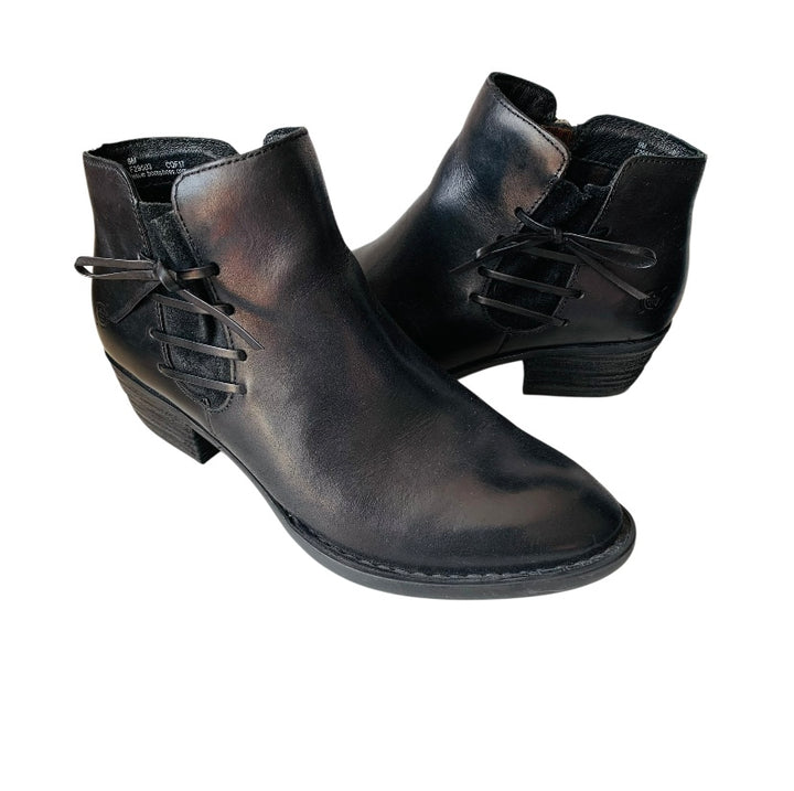 Born Bowlen Black Leather Ankle Bootie Size 9