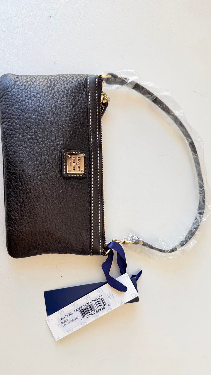 Dooney & Bourke Black Pebble Grain Large Slim Wristlet NWT