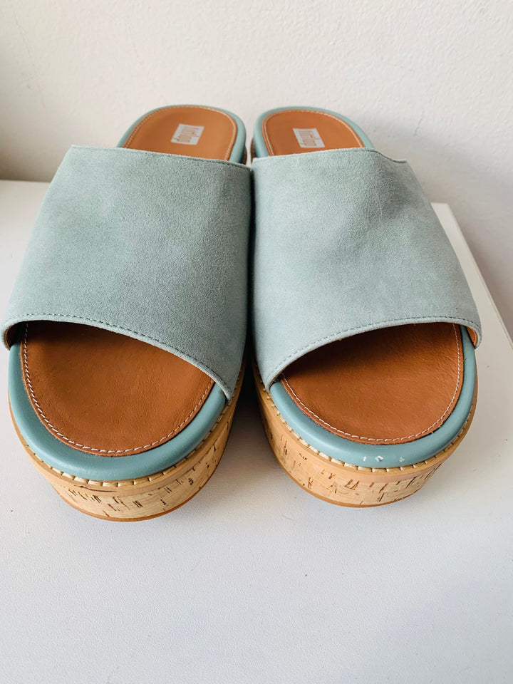 Fitflop Pale Blue Suede Platform Slide on Sandal Size 10