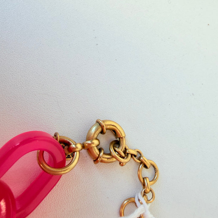 J Crew Statement Lucite Chainlink Maryam Necklace in Hit Pink Nasdir Acrylic Necklace