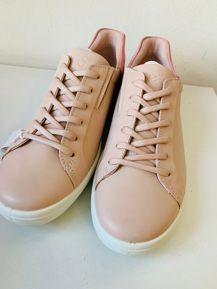 Ecco Soft Pink Rose Dust/Olde Rose Sneakers New In Box Size 41 (Us 10-10.5)