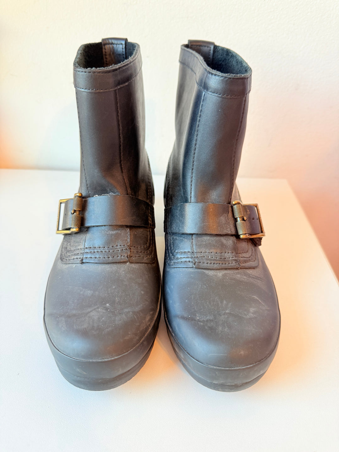 Hunter Light Black Moto Buckle Boots Women’s Size 9