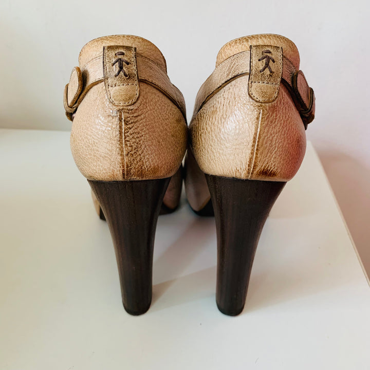 Henry Beguelin Distressed Dune Reema Leather Pump Size 37.5