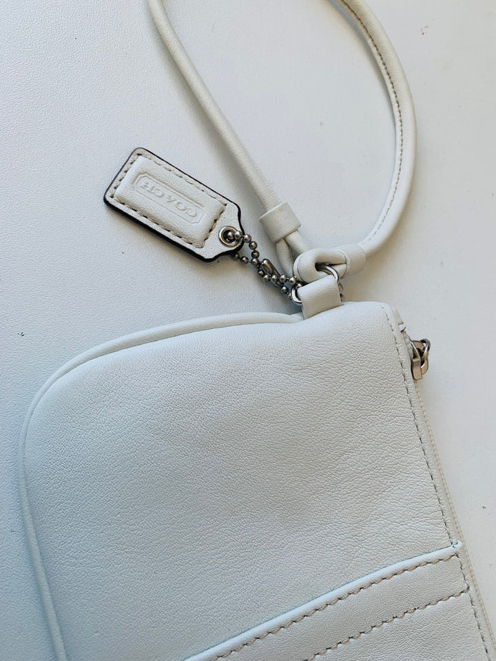 Coach White Leather Top Zip Mini Wallet/Wristlet