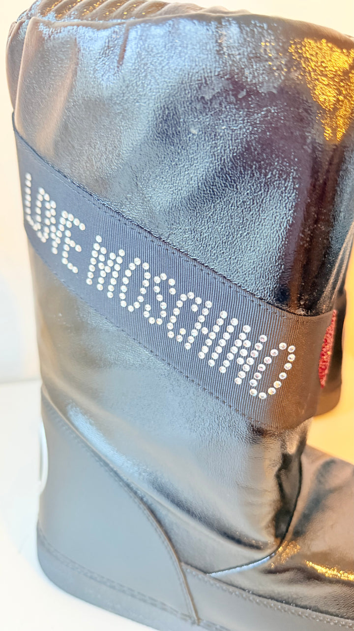 Love Moschino Crystal Logo Heart Embellished Snow Boots Size 42