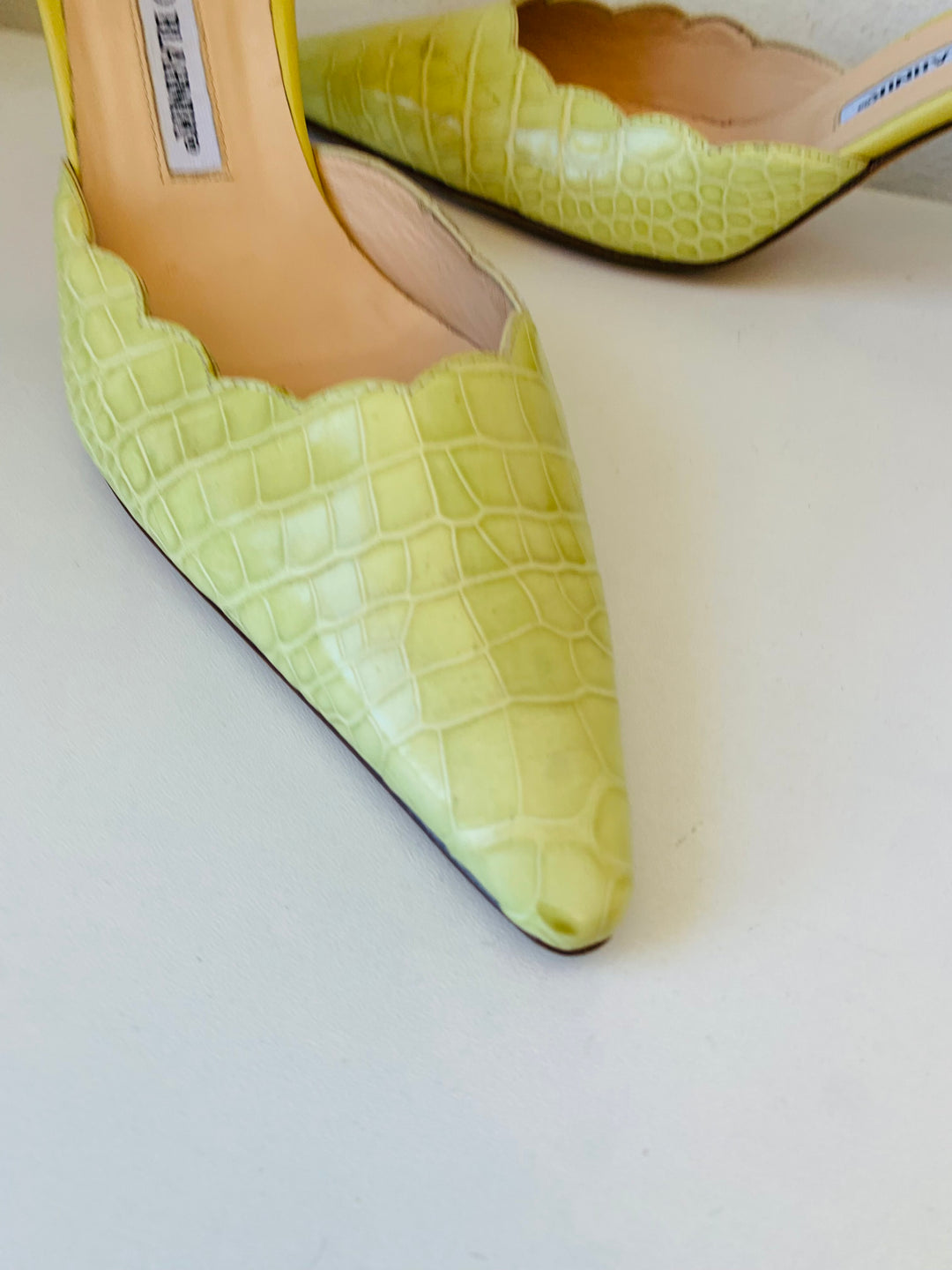 Manolo Blahnik Lime Green Textured Mules Size 38.5