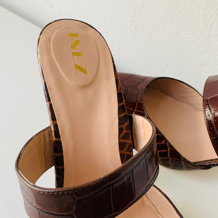 Inez New Never Worn Heeled Brown Leather Mule Size 10