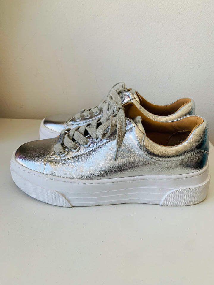 J/Slides Amanda silver Leather Sneakers Size 8.5