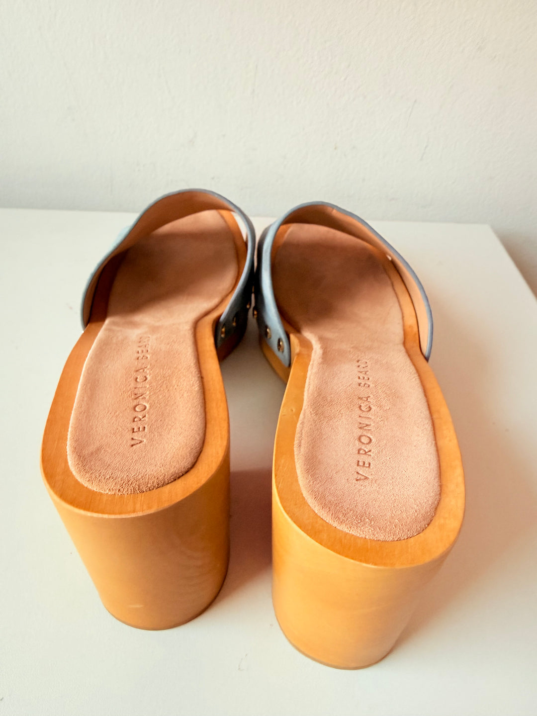 Veronica Bears Hannalee Slides/Clogs In Baby Blue Suede Size 10
