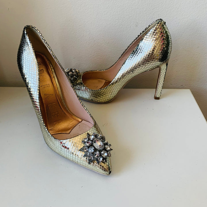 Ted Baker Elannam Crystal Embellished Pump In Gold Metallic Snakeskin Size 7.5