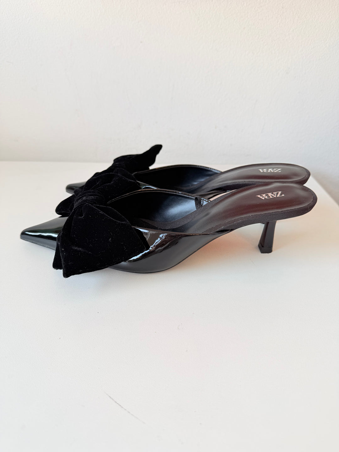 Zara Black Patent Bow Mule Heeled Kitten Heels Size 38 New