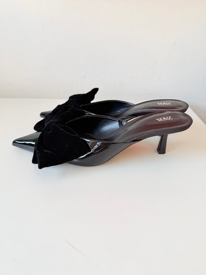 Zara Black Patent Bow Mule Heeled Kitten Heels Size 38 New