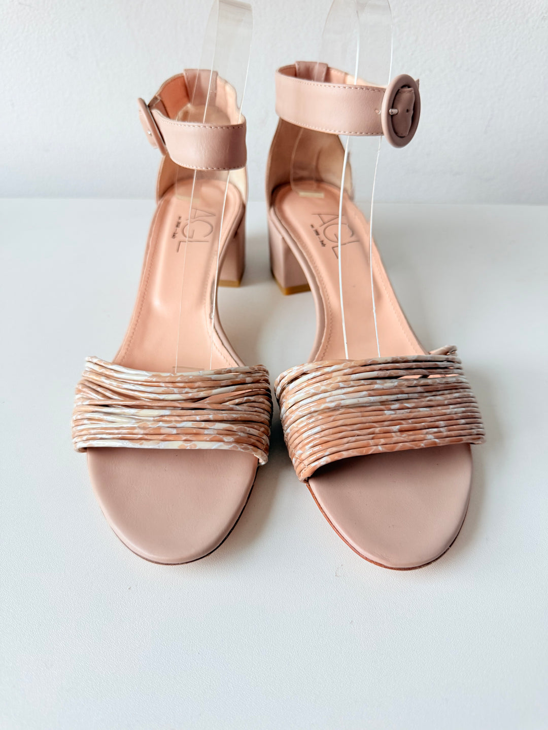 AGL Attiloto Giusti Leombruni Leather Ankle Strap Block Heel Sandals Size 40.5