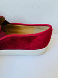 Dirty Laundry by Chinese Laundry Franklin Merlot Women’s Slip On Sneaker Size 9.5