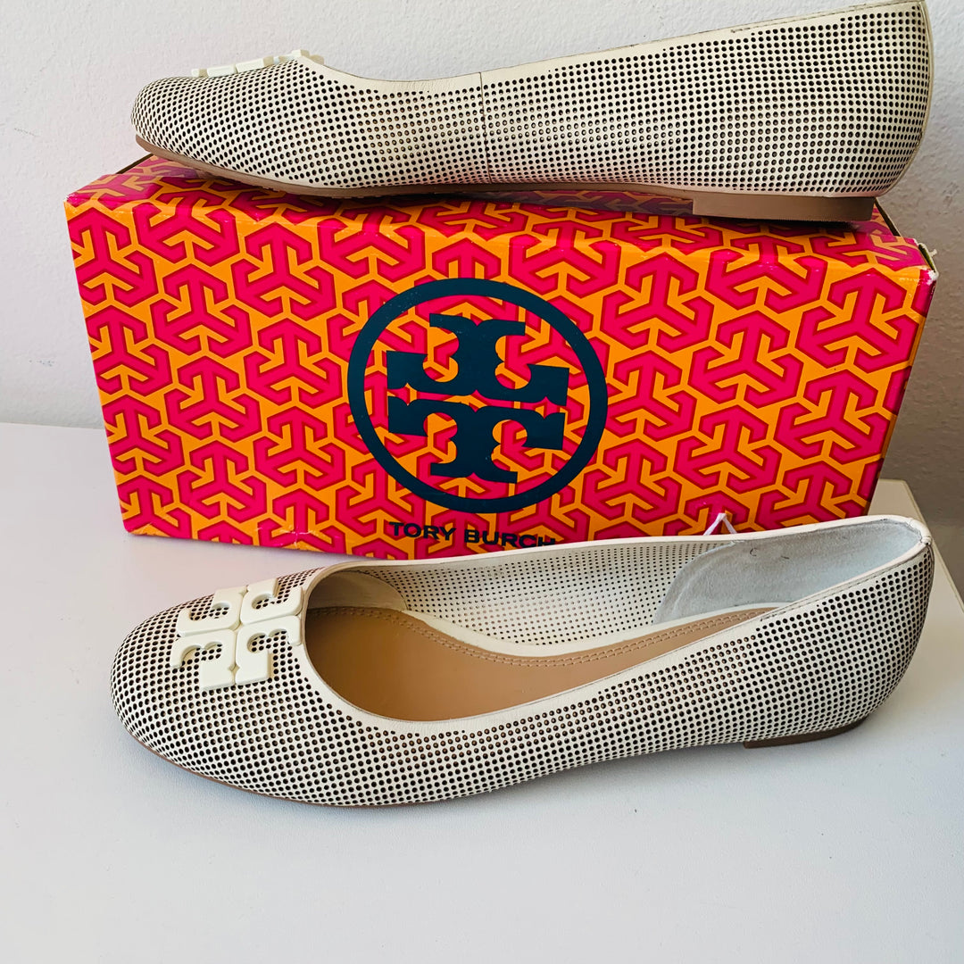 Tory Burch Lowell Perforated Ballet Flat in Ivory Size 10 New in Box