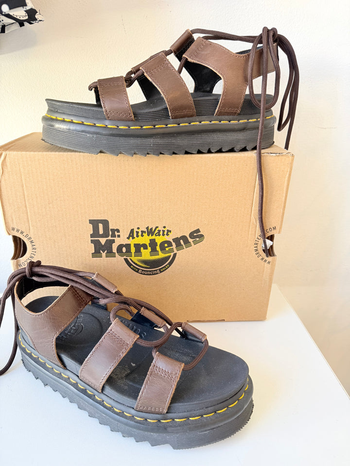 Dr Martens Air Ware Nartilla Lace Up Platform Sandals In Brown Size 6