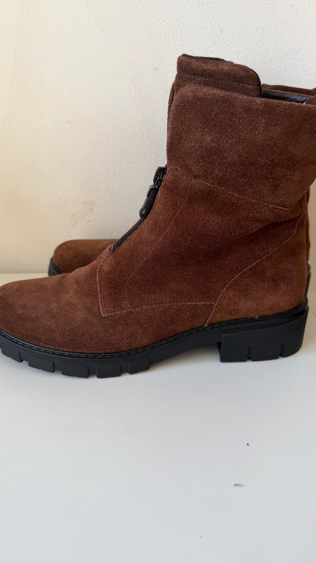 Ara Deon Mocha Suede Leather Dover Zip Combat Ankle Bootie High Soft Uk Size 6.5 (US size 8.5-9)