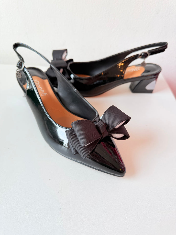 J Rene’e Kimma Black Patent Slingback Pumps Size 7W