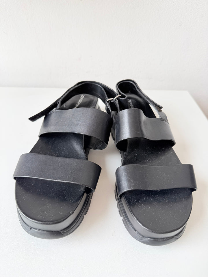 Cole Haan Zero Grand Black Leather Chunky Sandals Size 6.5