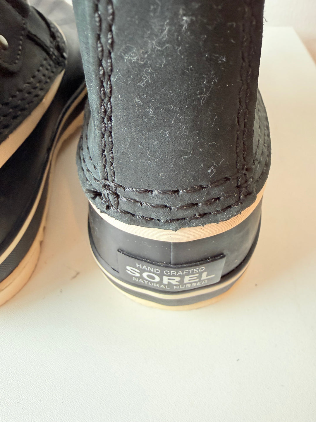 Sorel Waterproof Women’s Joan of Arc Boots In Dark Grey & Black Size 6 NWT