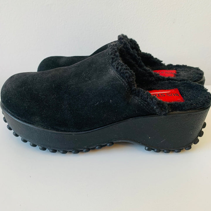 Bus Stop Vintage Black Suede Platform Clogs Size 8.5